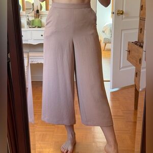 Aritzia Wide Leg Cropped Pants in Dusty Rose